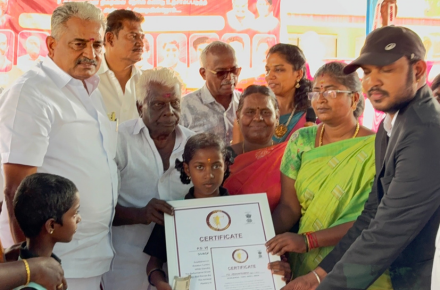 One-Leg Rope-Tied Silambam Rotation Continuous Performance